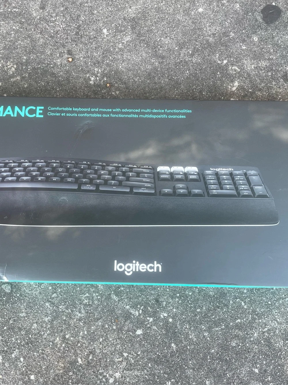 Logitech Black Wired Keyboard with Number Pad